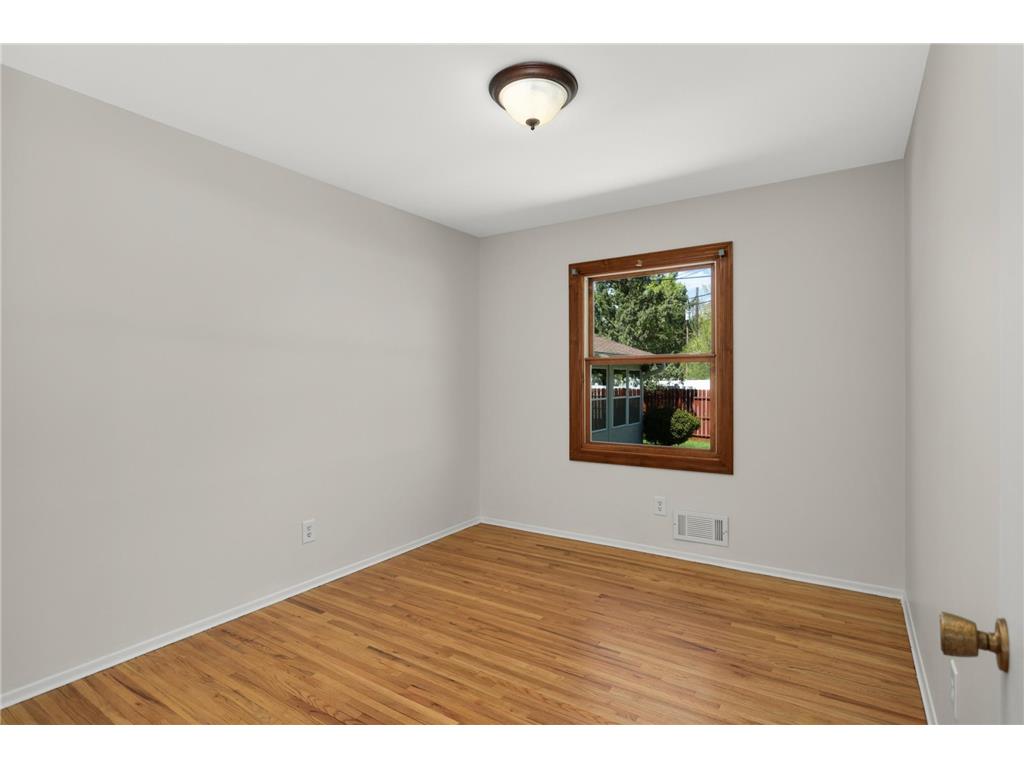 3981 71st Street E Inver Grove Heights MN 55076 7037219 image15