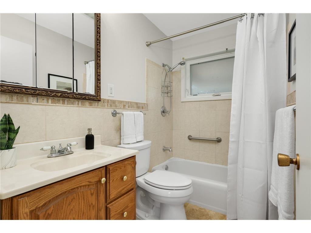 3981 71st Street E Inver Grove Heights MN 55076 7037219 image17