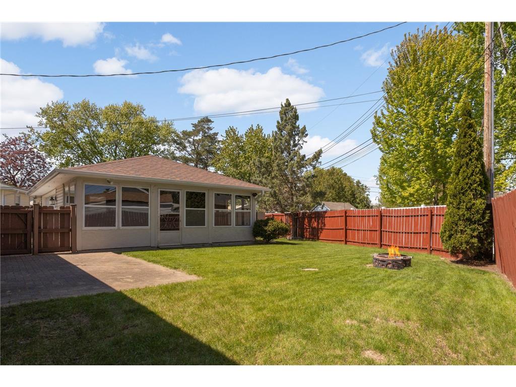 3981 71st Street E Inver Grove Heights MN 55076 7037219 image24