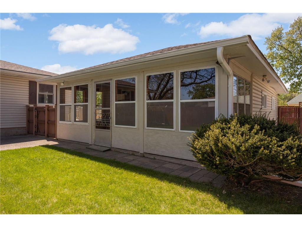 3981 71st Street E Inver Grove Heights MN 55076 7037219 image25