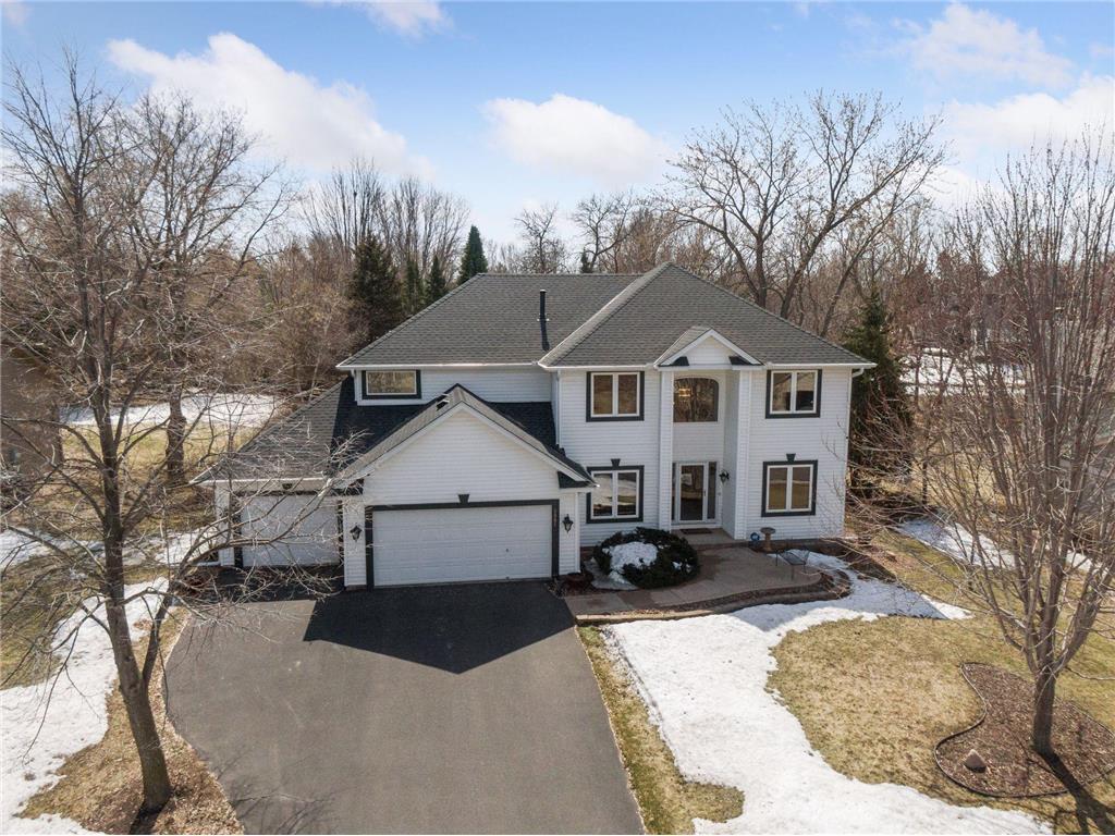 3981 Country Oaks Drive Chanhassen MN 55331 - Minnewashta 6354427 image1