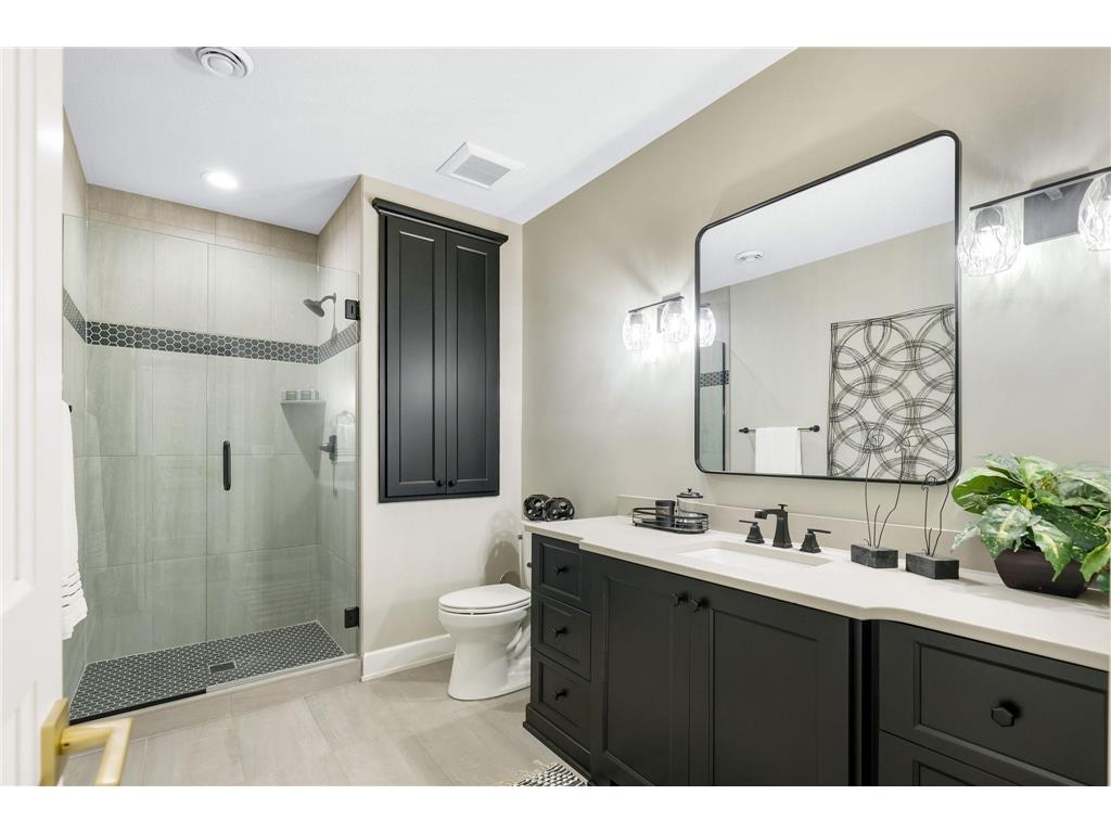 3981 White Oak Lane Chanhassen MN 55331 6818889 image25