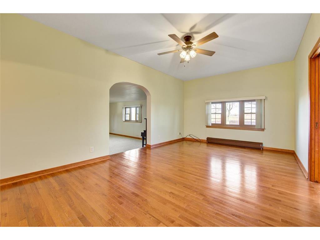 39819 200th Street, Green Isle, MN, 55338 MLS 6468820 Edina Realty