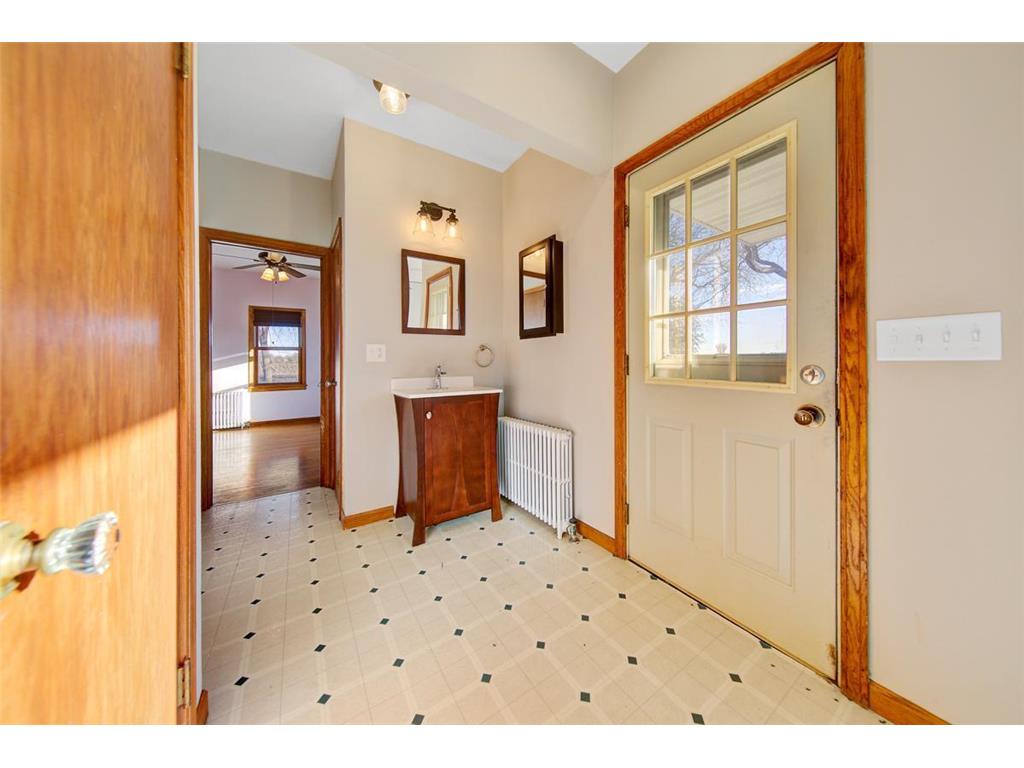 39819 200th Street, Green Isle, MN, 55338 MLS 6468820 Edina Realty