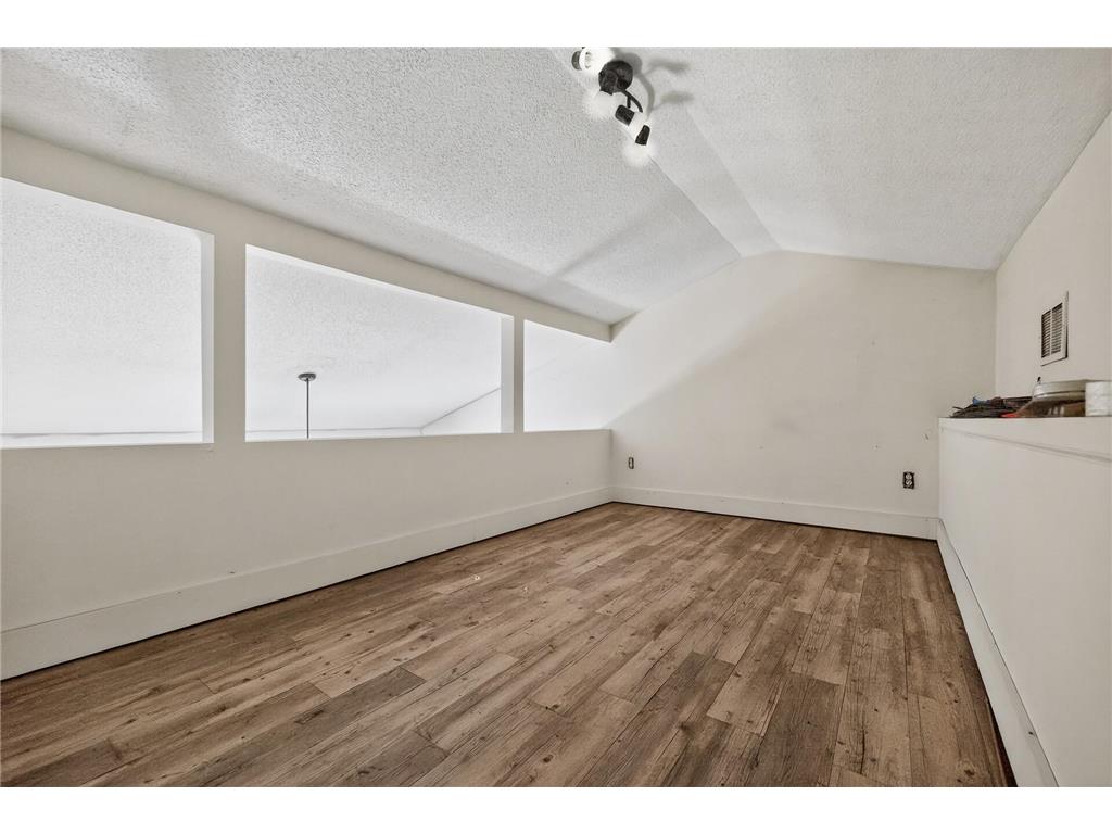 39825 Palm Street NW Stanchfield MN 55080 7039035 image34