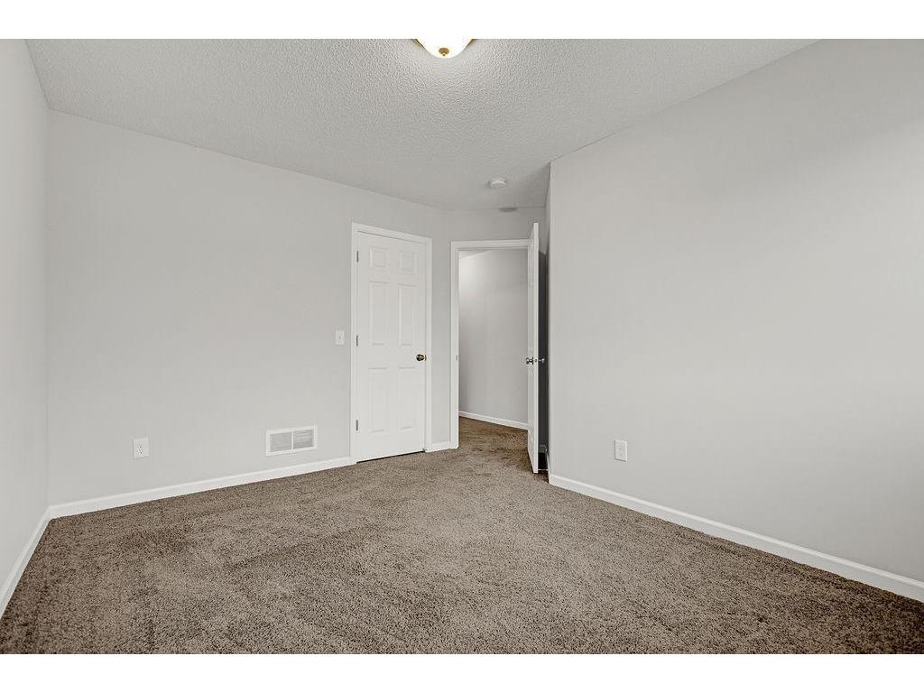 39844 Fawn Avenue North Branch MN 55056 7049182 image20