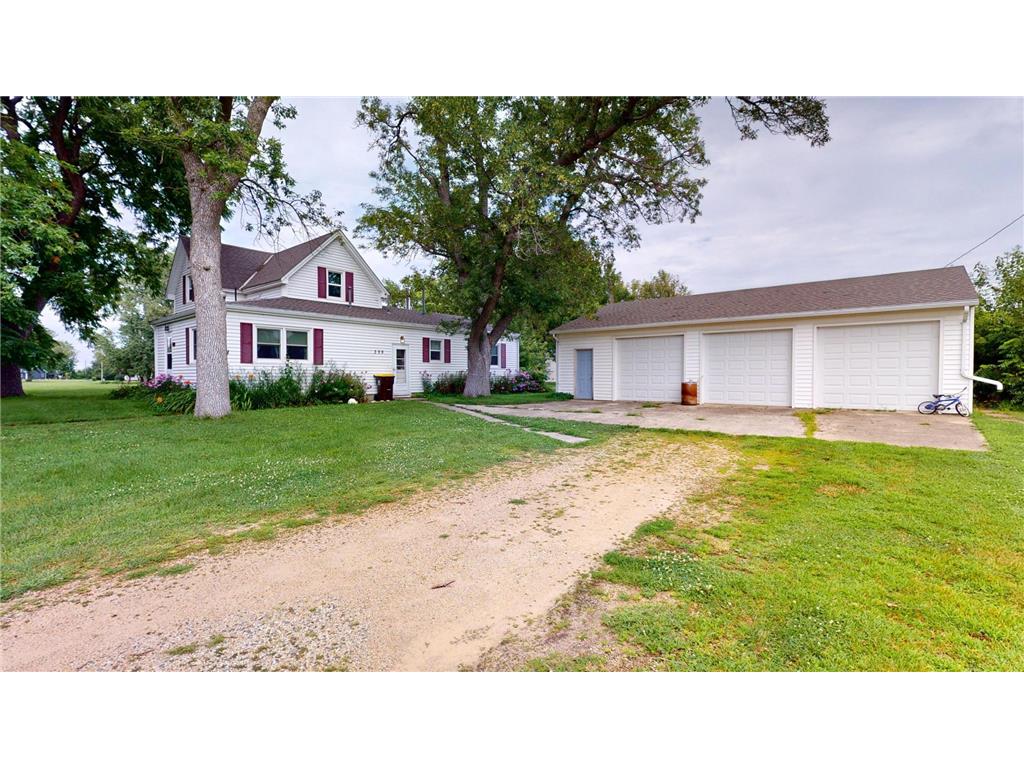 399 1st Avenue NW Wells MN 56097 6583023 image1