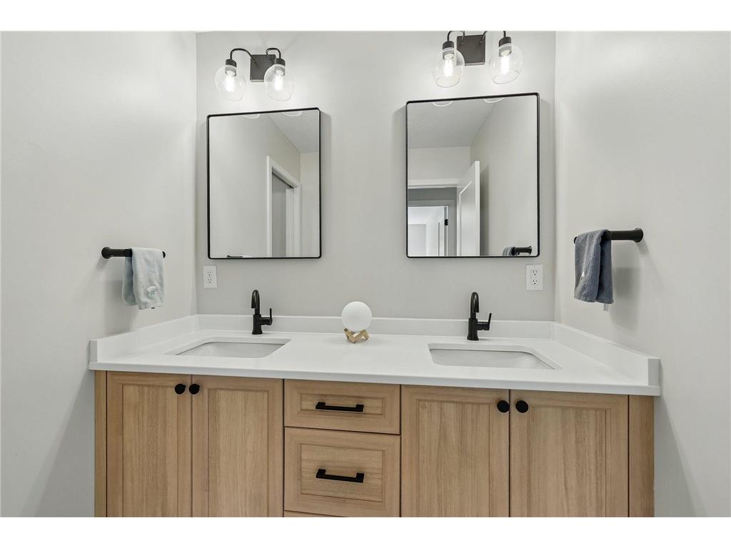 399 Tessier Court Vadnais Heights MN 55127 7108094 image27