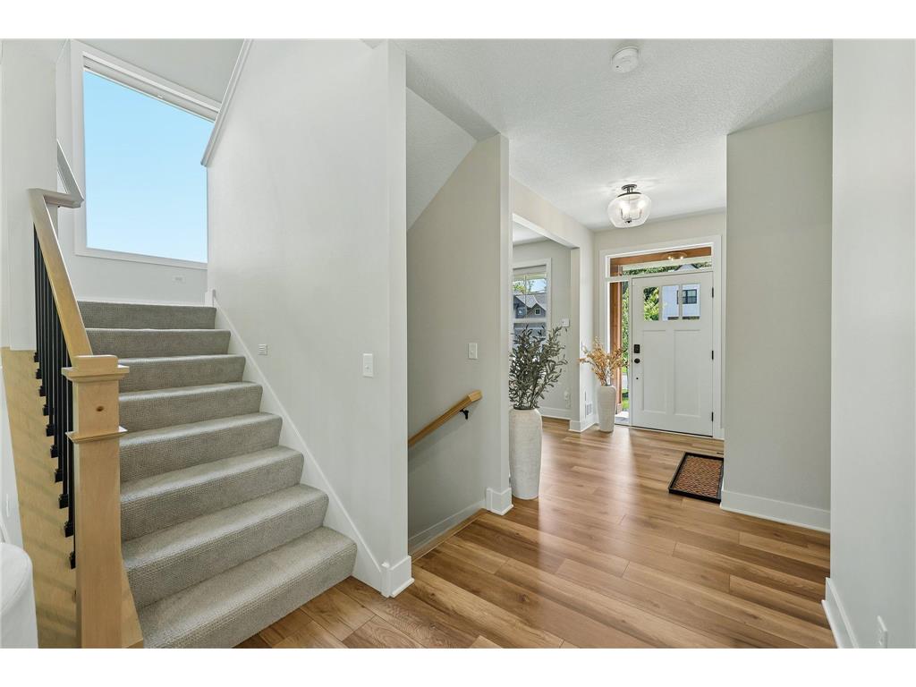 399 Tessier Court Vadnais Heights MN 55127 7108094 image38