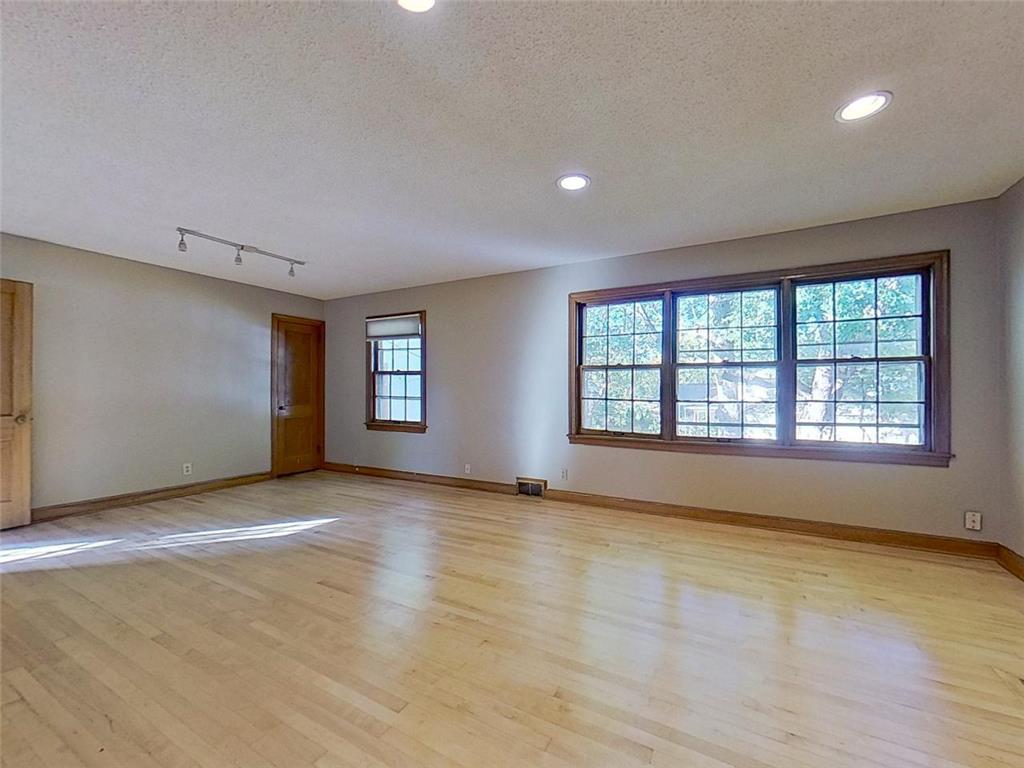 3990 Brunswick Avenue S Saint Louis Park MN 55416 7007074 image9