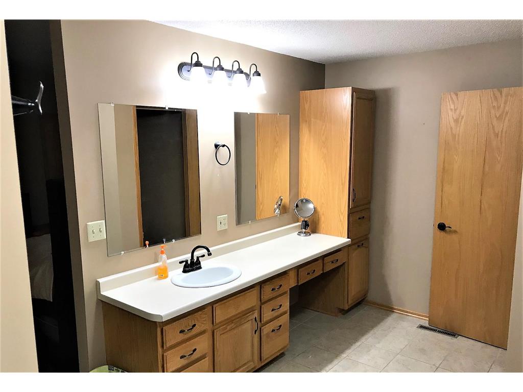 39947 River Oaks Drive Roseau MN 56751 6781450 image17