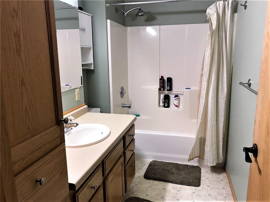 39947 River Oaks Drive Roseau MN 56751 6781450 image21