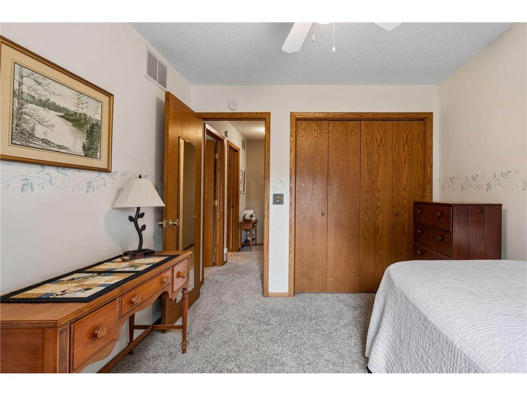 3996 Woodview Drive Vadnais Heights MN 55127 7081870 image23