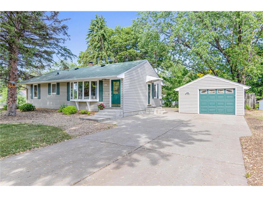 3998 Bellaire Avenue, White Bear Twp, MN, 55110 MLS 6374406 Edina