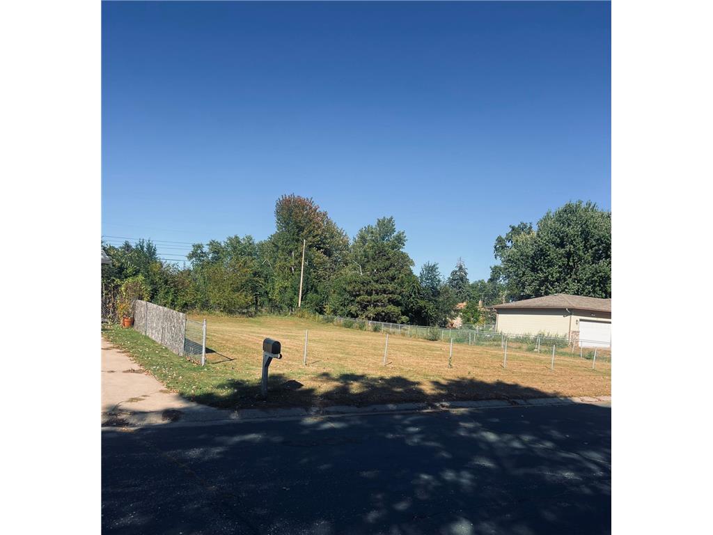 3XX Belmont Lane E Maplewood MN 55117 6800493 image2