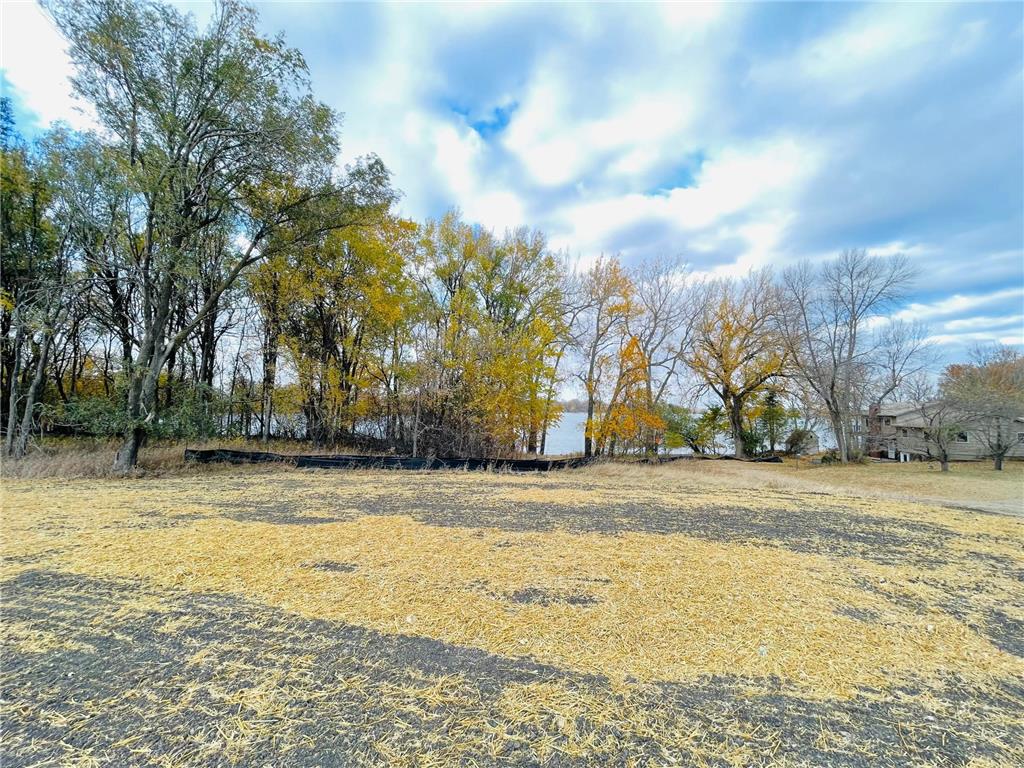 4 Cottonwood Lake Boulevard Windom MN 56101 - Cottonwood 6617768 image14