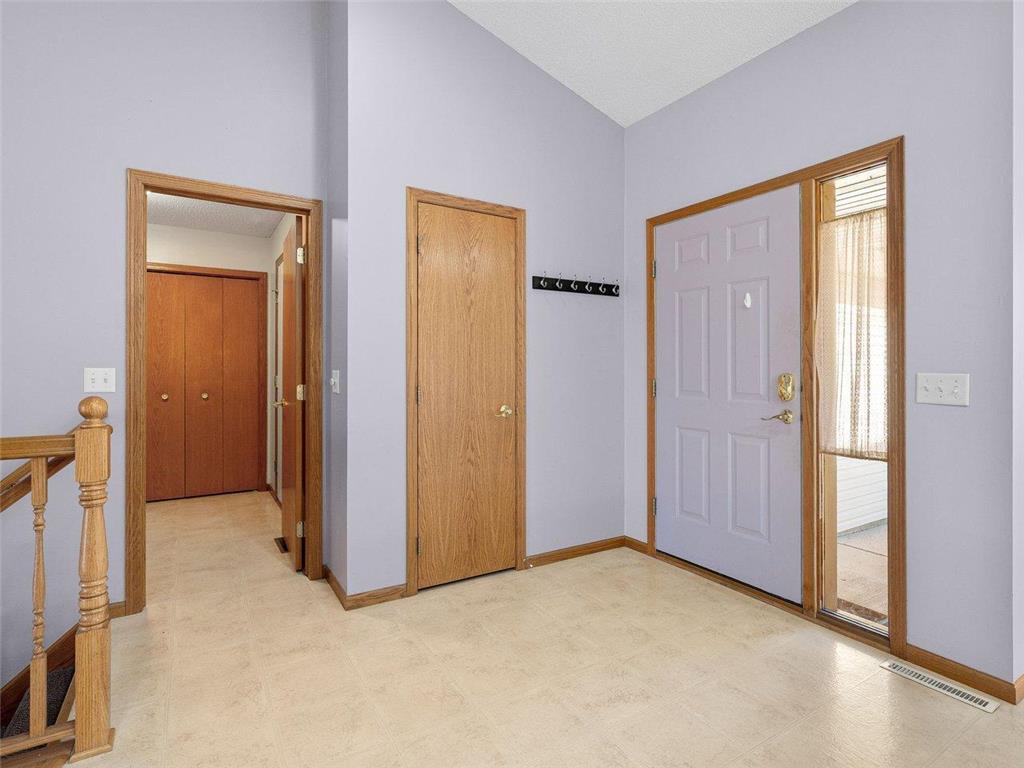 4 Egret Lane Elysian MN 56028 6816437 image3