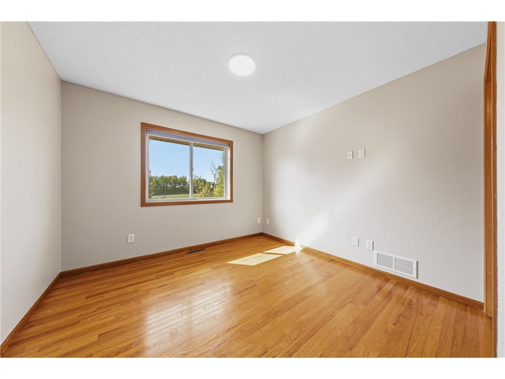 4 Egret Lane Elysian MN 56028 7074166 image26