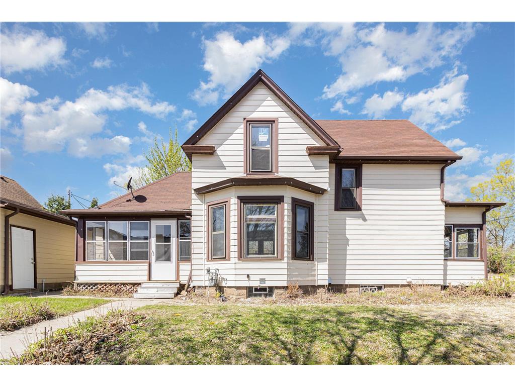 4 Elizabeth Street W Saint Paul MN 55107 6713339 image1