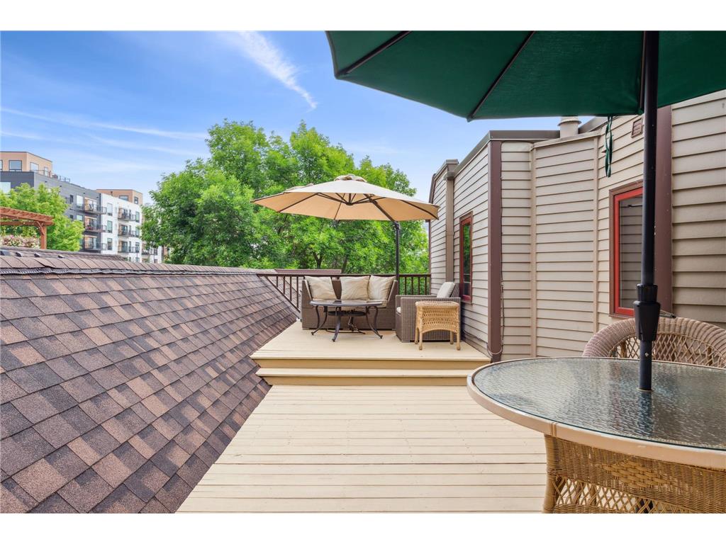 4 Irvine Park #4B Saint Paul MN 55102 6412418 image1