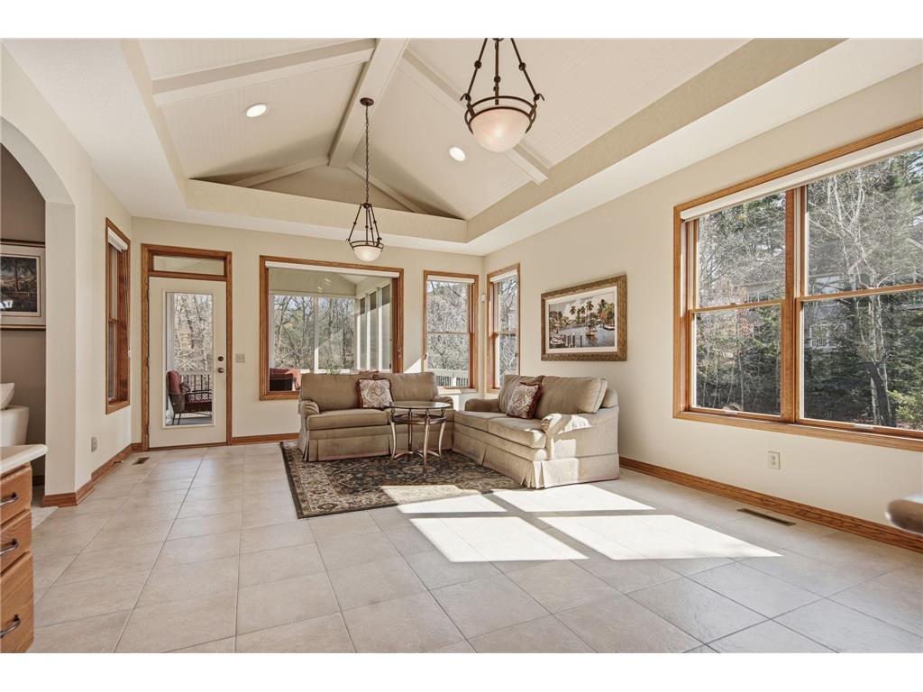4 Pearson Place North Oaks MN 55127 7052099 image22