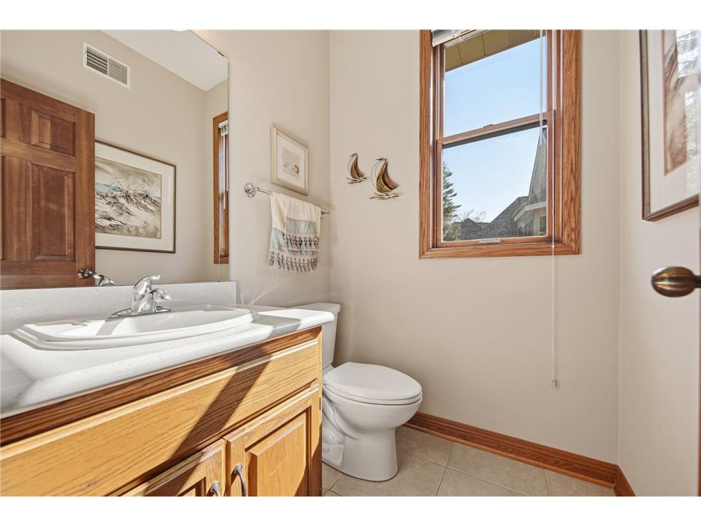 4 Pearson Place North Oaks MN 55127 7052099 image31