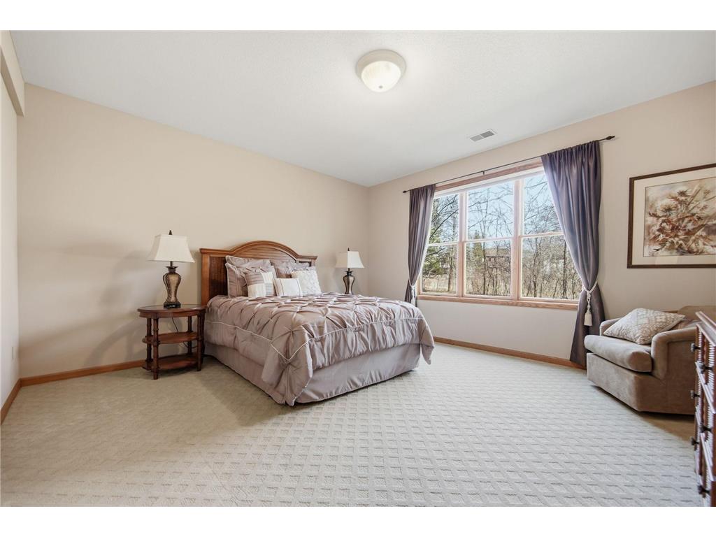4 Pearson Place North Oaks MN 55127 7052099 image45