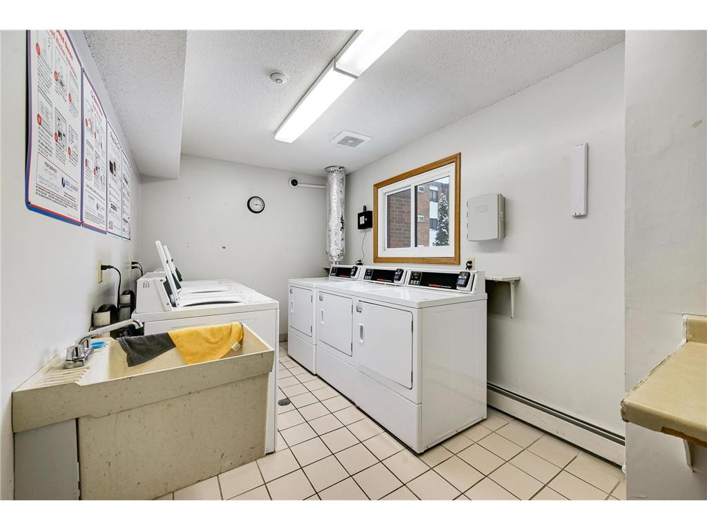 4 Pine Tree Drive #110 Arden Hills MN 55112 7018835 image24