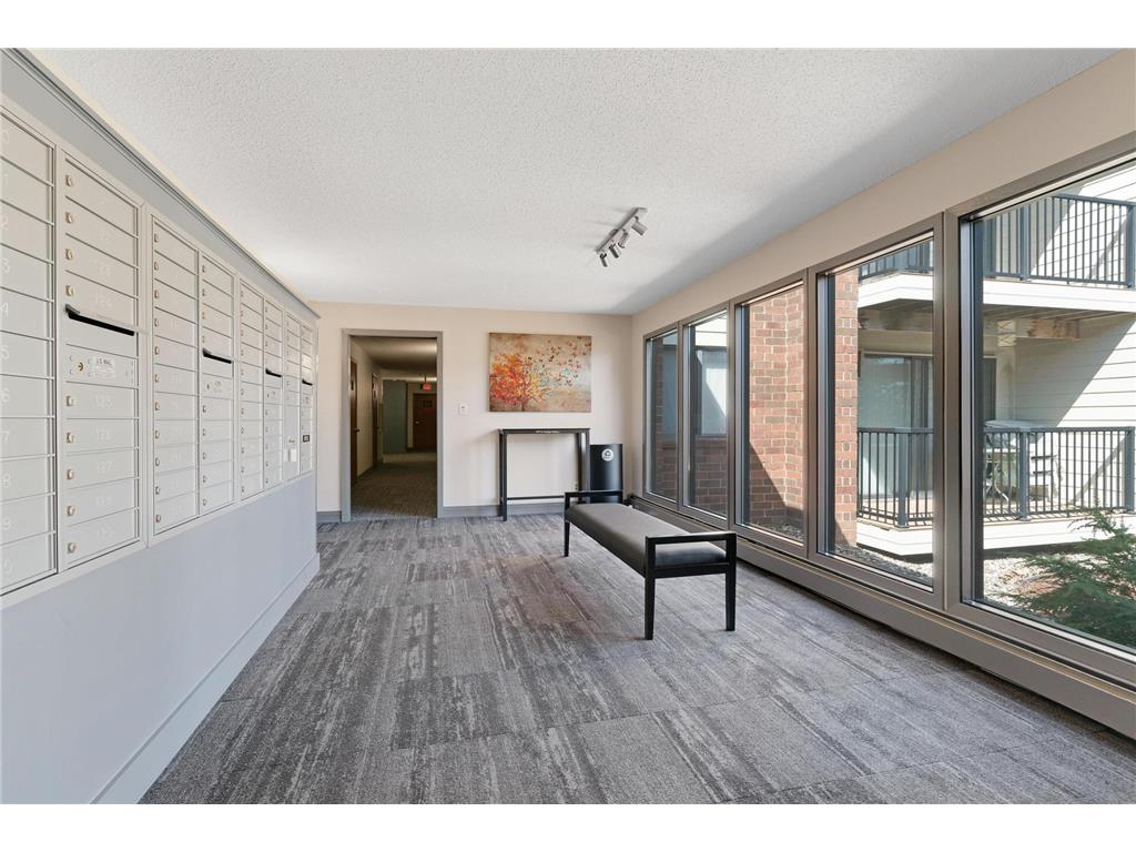 4 Pine Tree Drive #110 Arden Hills MN 55112 7018835 image5