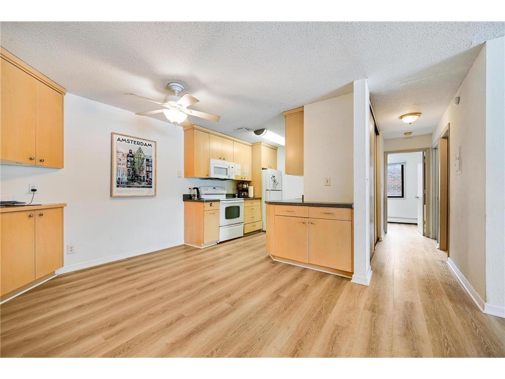 4 Pine Tree Drive #110 Arden Hills MN 55112 7018835 image7