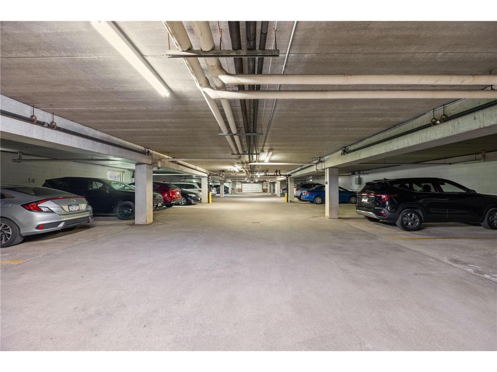 4 Pine Tree Drive #212 Arden Hills MN 55112 7084643 image12