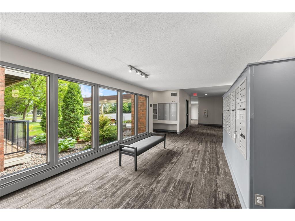 4 Pine Tree Drive #212 Arden Hills MN 55112 7084643 image13