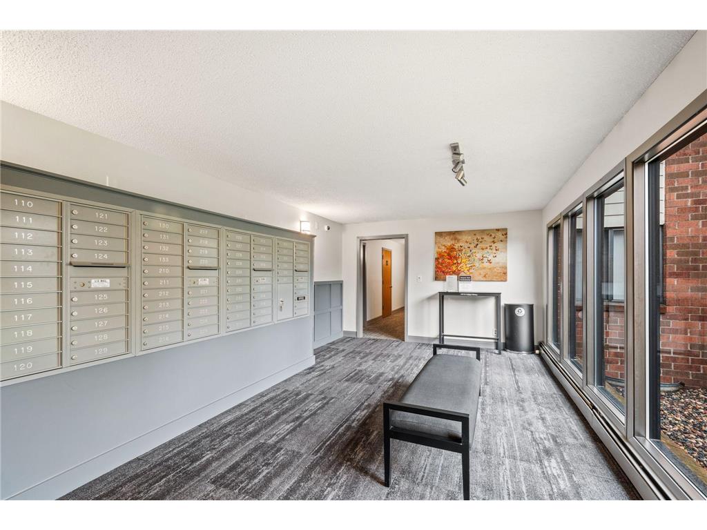 4 Pine Tree Drive #223 Arden Hills MN 55112 6826319 image22