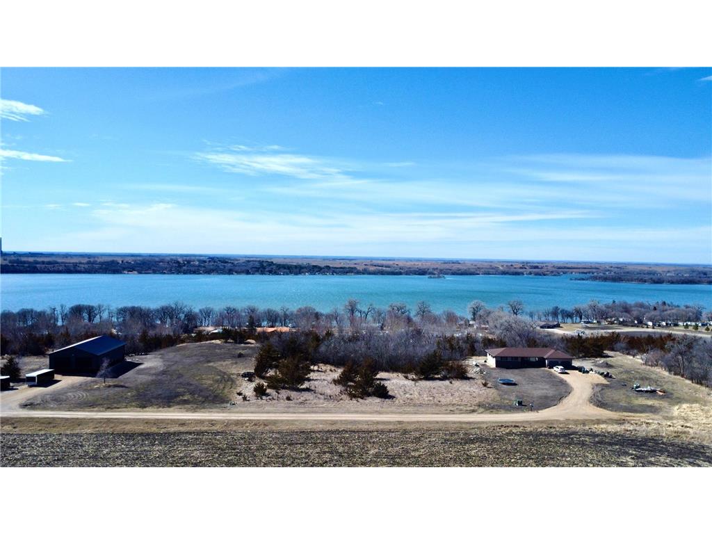 4 Ridgeview Dr Ortonville MN 56278 - BIG STONE 6505487 image1