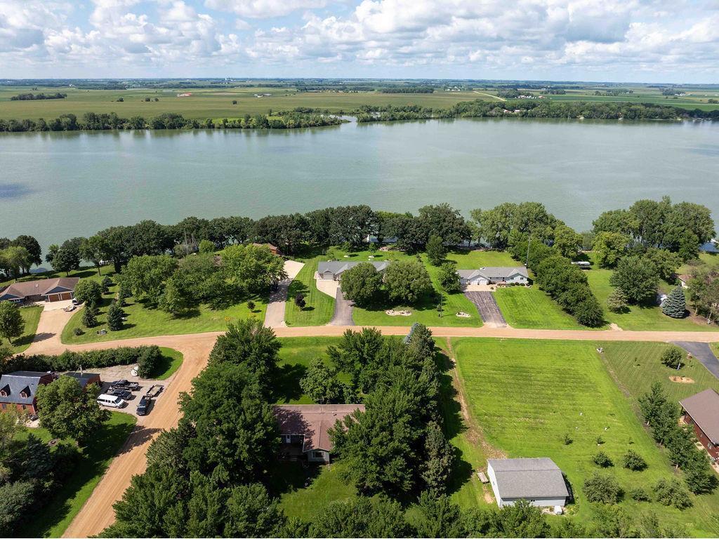 4 S Fox Lake Drive E Manyaska Twp MN 56171 - Fox 7071856 image9