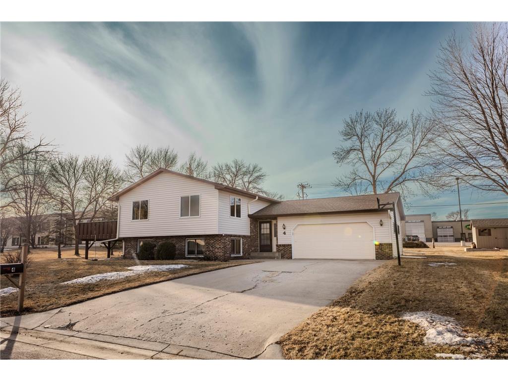 4 Thomas Street Morris MN 56267 6681461 image1