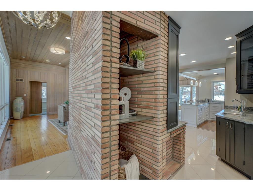 4 W Shore Road North Oaks MN 55127 - Gilfillan 6805797 image12