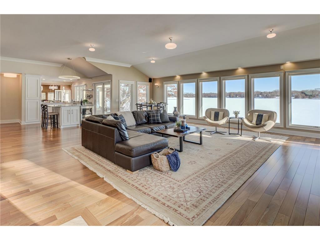 4 W Shore Road North Oaks MN 55127 - Gilfillan 6805797 image16