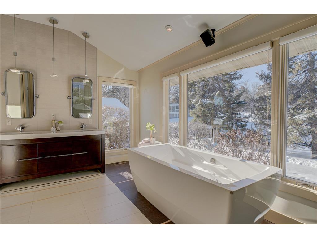 4 W Shore Road North Oaks MN 55127 - Gilfillan 6805797 image30