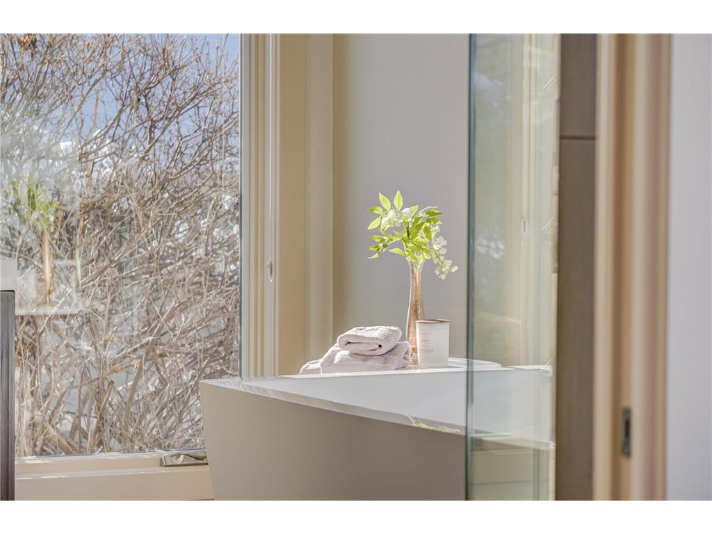 4 W Shore Road North Oaks MN 55127 - Gilfillan 6805797 image31