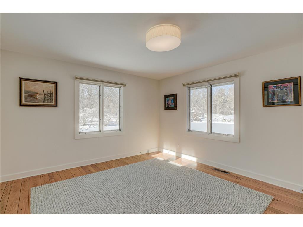 4 W Shore Road North Oaks MN 55127 - Gilfillan 6805797 image44