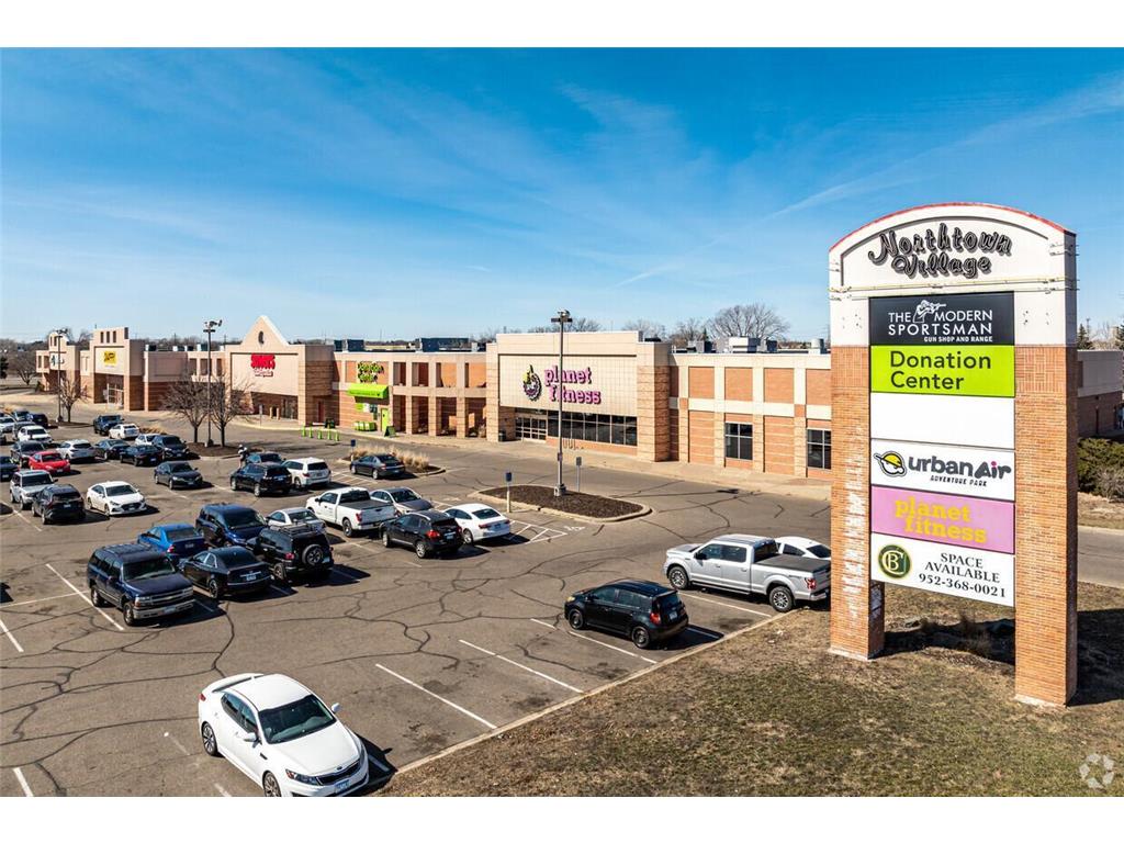 40 Coon Rapids Boulevard NW Coon Rapids MN 55448 6749240 image2