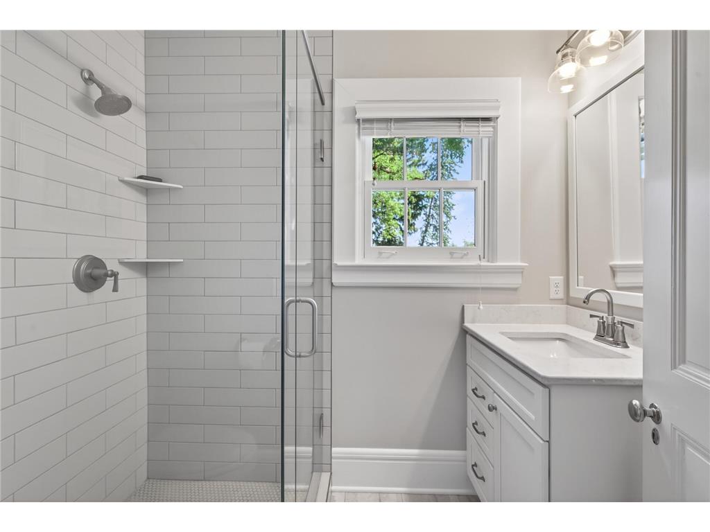 40 Dellwood Avenue Dellwood MN 55110 - White Bear 7023361 image33