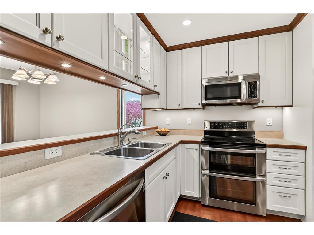 40 Elton Ridge Court NW Rochester MN 55901 7070037 image10