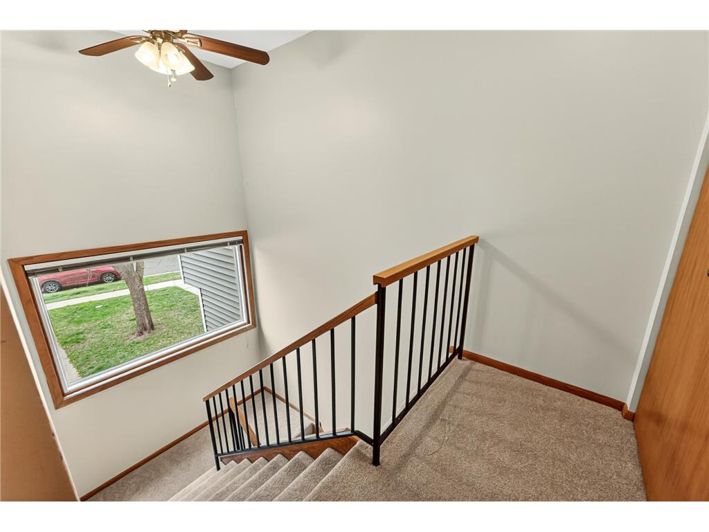 40 Elton Ridge Court NW Rochester MN 55901 7070037 image16