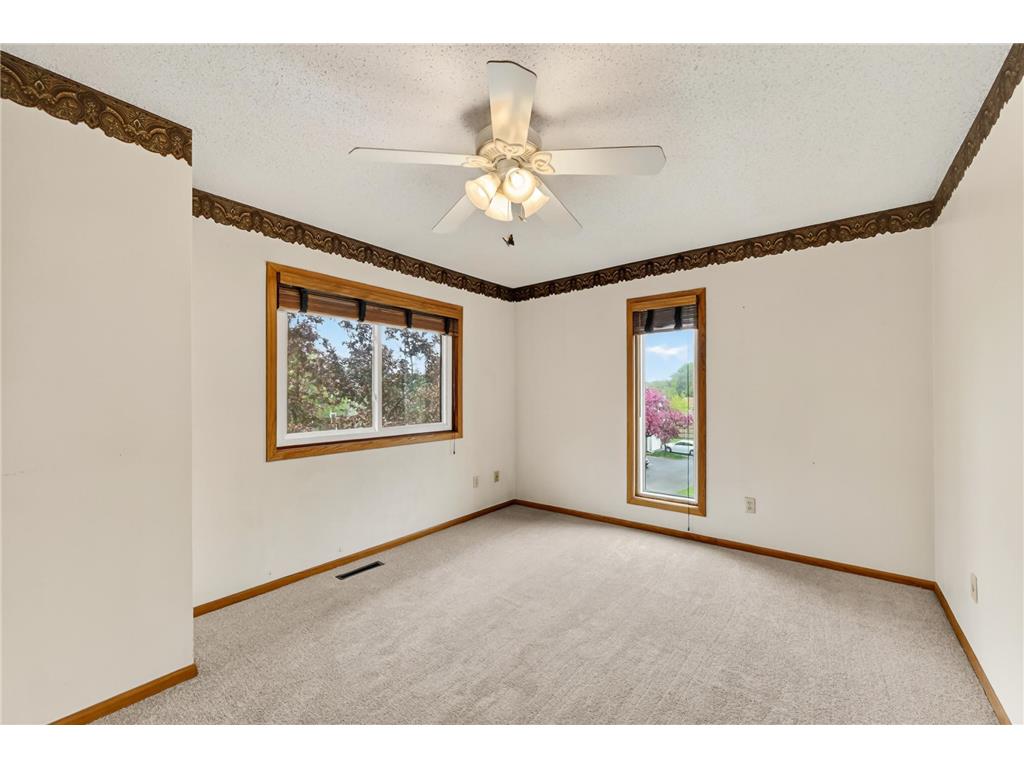 40 Elton Ridge Court NW Rochester MN 55901 7070037 image20