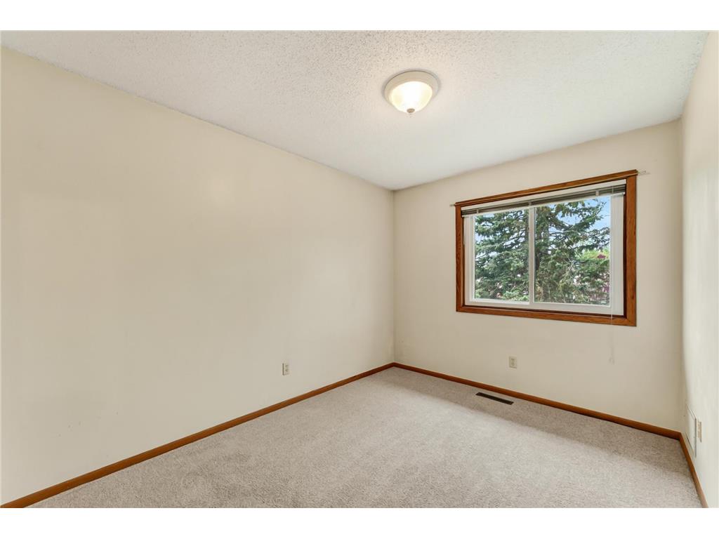 40 Elton Ridge Court NW Rochester MN 55901 7070037 image22