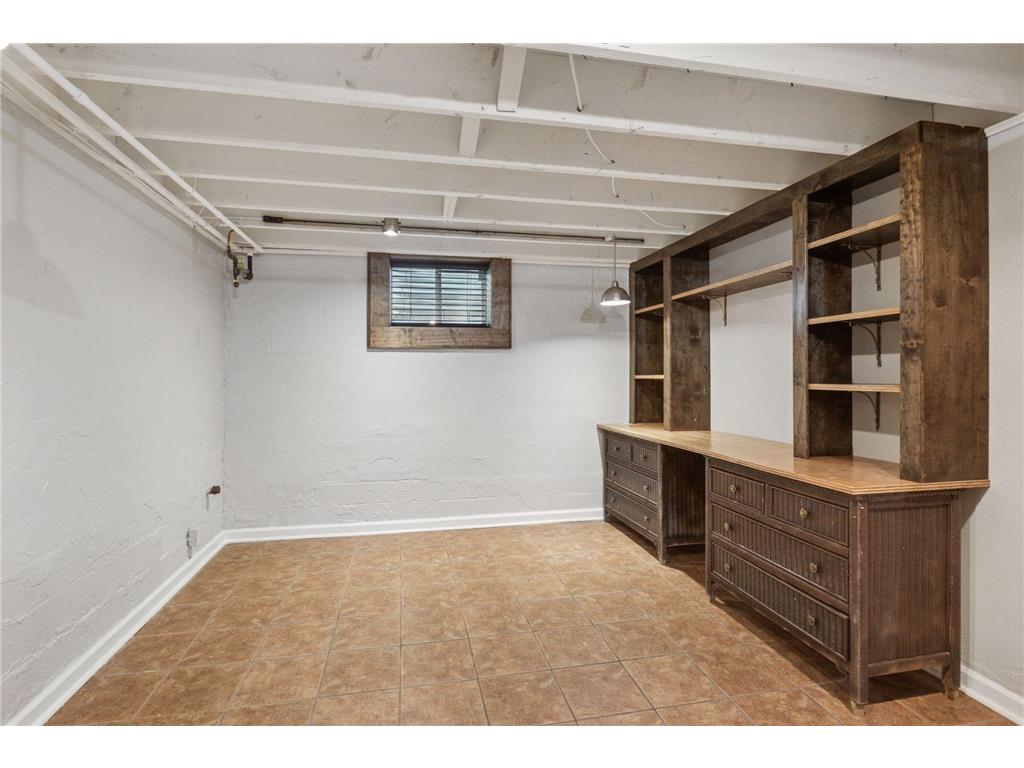 40 Penn Avenue S Minneapolis MN 55405 7015950 image26