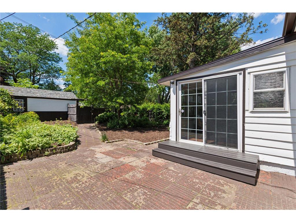 40 Penn Avenue S Minneapolis MN 55405 7015950 image29