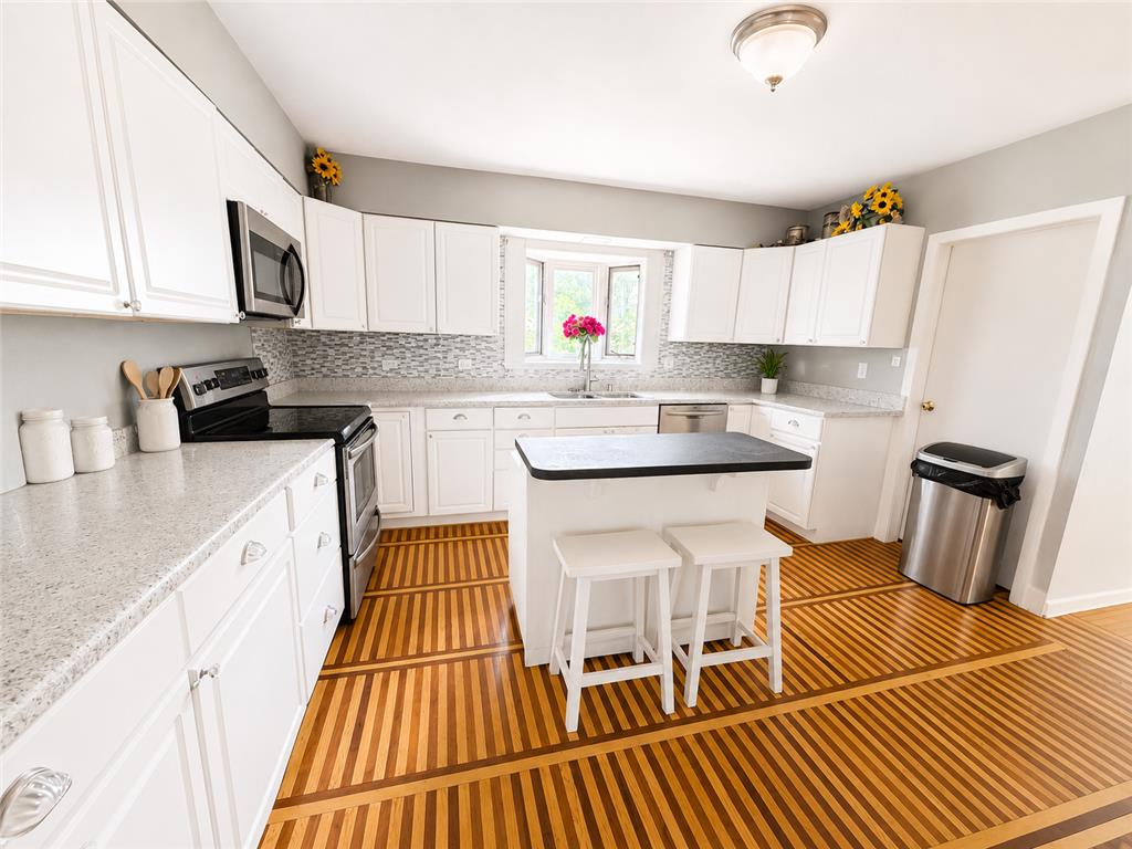 40 Spring Street Kenyon MN 55946 7086639 image10